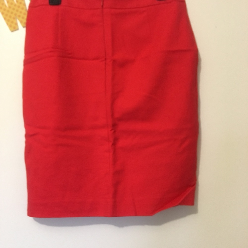 Bright red pencil skirt with gold buttons - Picture 6 of 6